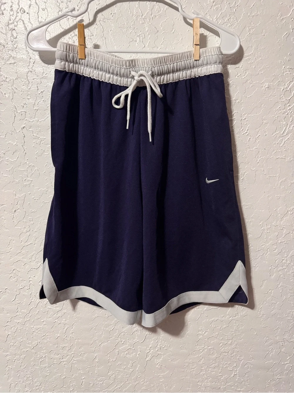 Nike Men's Dri-FIT Basketball Shorts Men’s size small